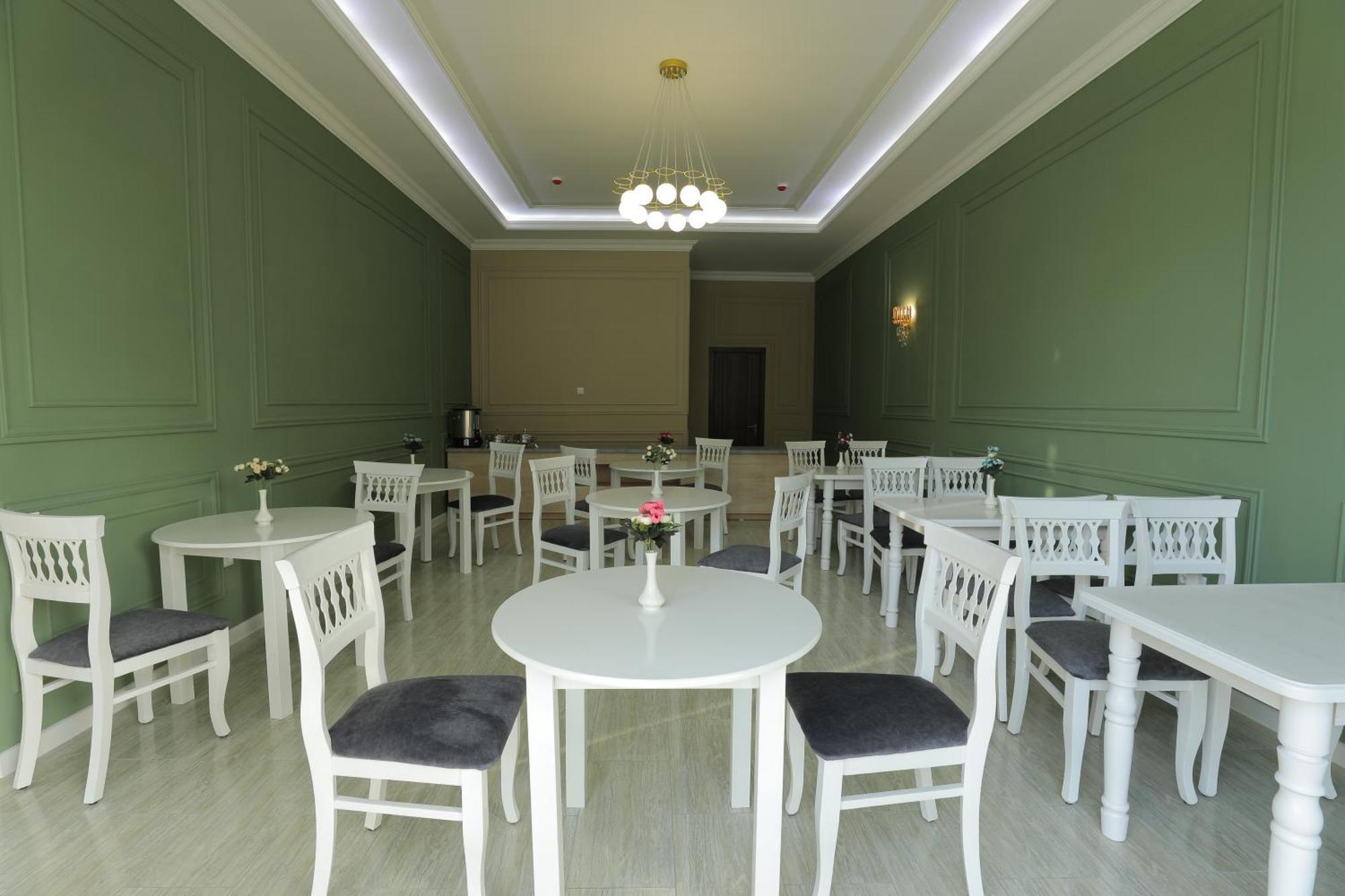 Resident Hotel Taschkent Exterior foto