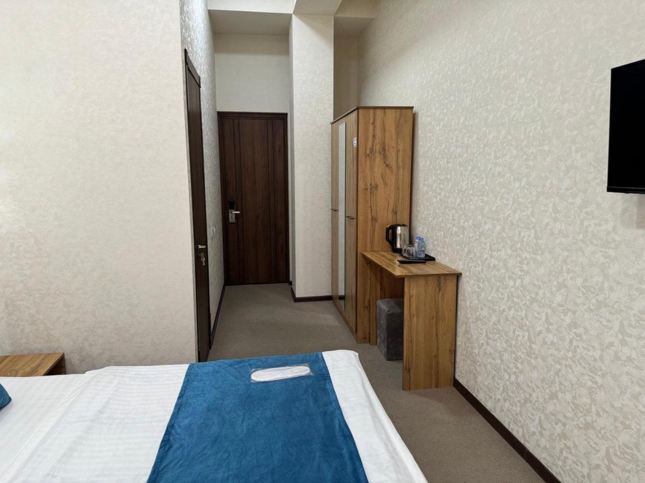Resident Hotel Taschkent Exterior foto