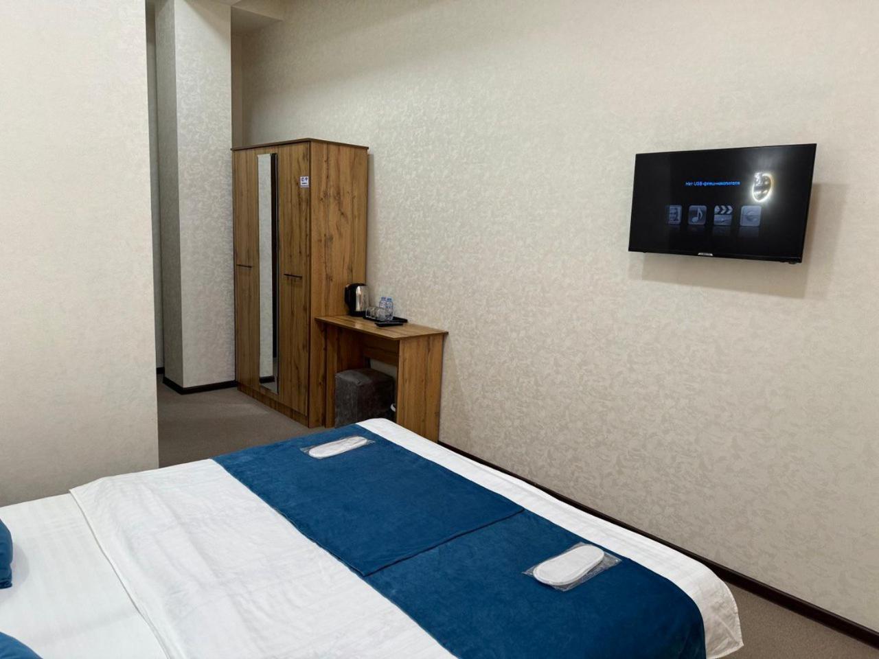 Resident Hotel Taschkent Exterior foto