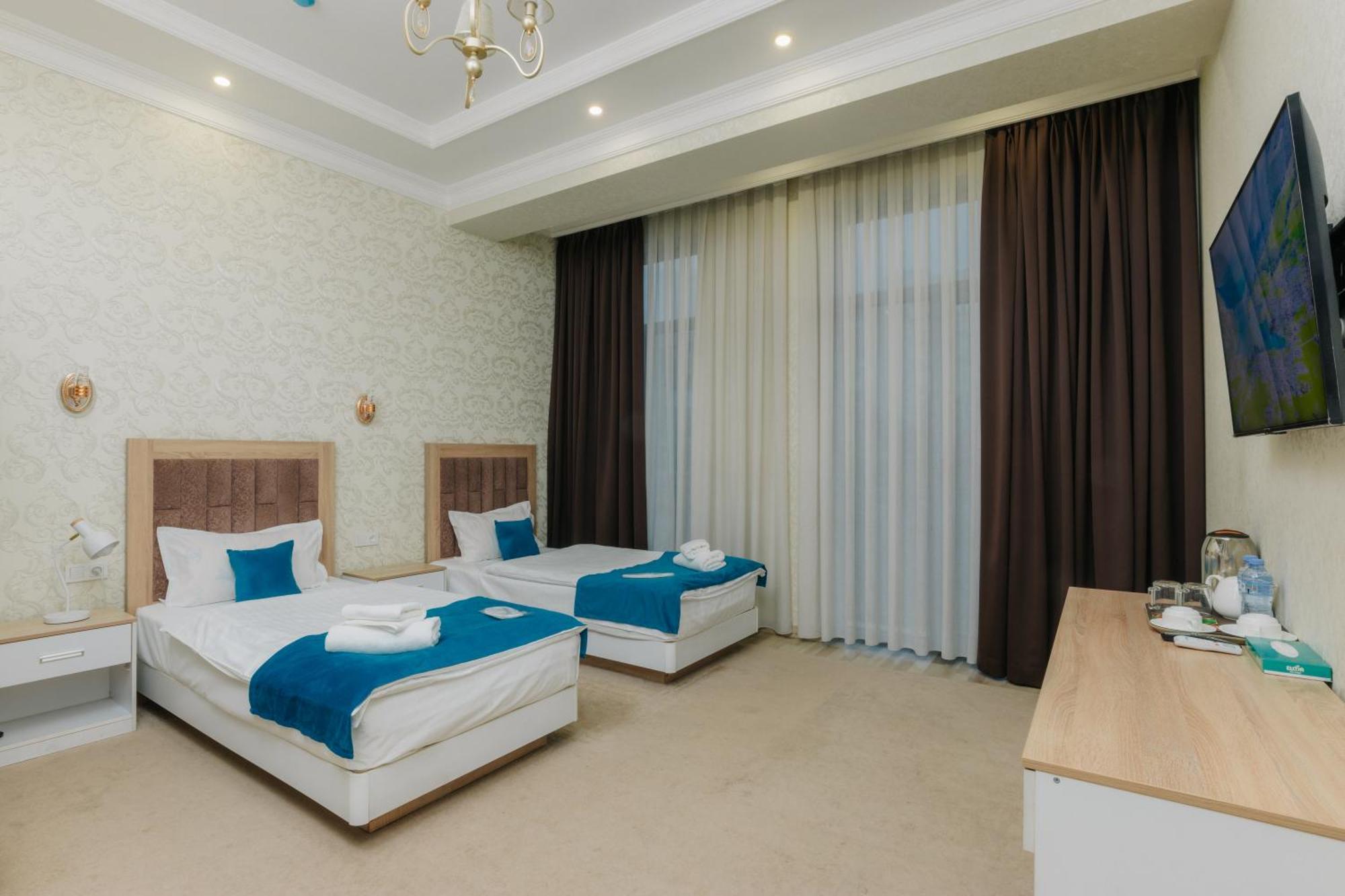 Resident Hotel Taschkent Exterior foto